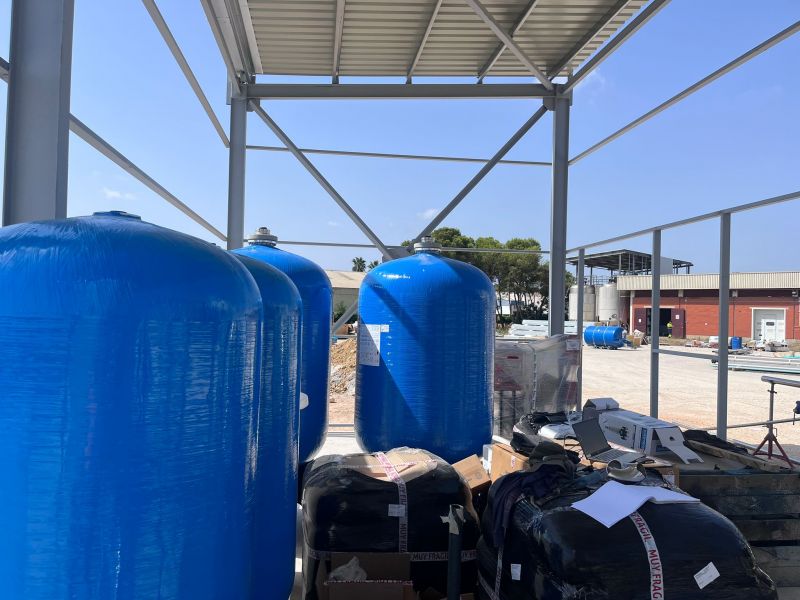 Proyecto de descalcificación y decloración para industria alimentaria